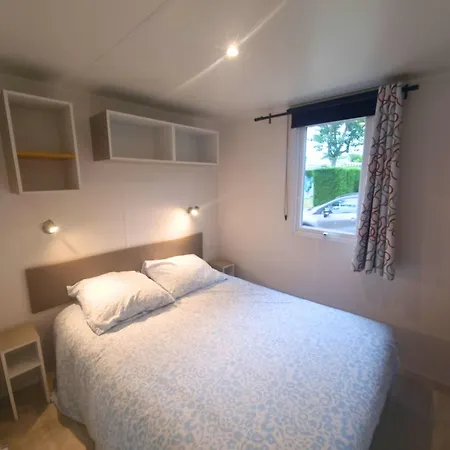 Mobil-home Climatise -3 Ch - Piscine キャンプ場 *