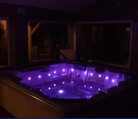 مكان تخييم Bungalow, 3 *