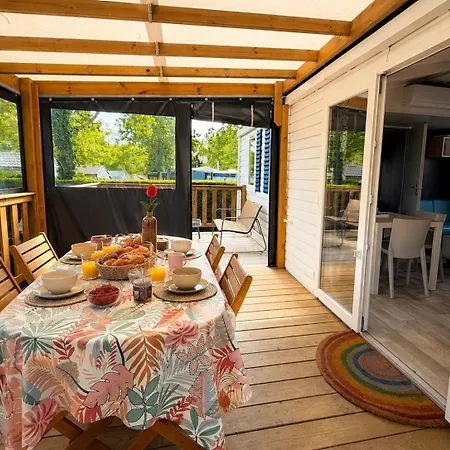 Mobil-home Climatise -3 Ch - Piscine